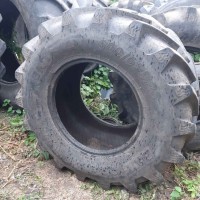 Шины 600/65r28 бу bkt и альянс на комбайн на трактор