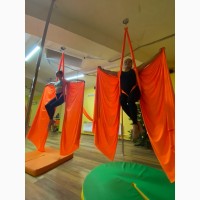 Уроки воздушной гимнастики на полотнах и кольцах на Куренёвке