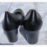 Туфлі шкіряні Remonte розмір 40 устілка 25, 5 см