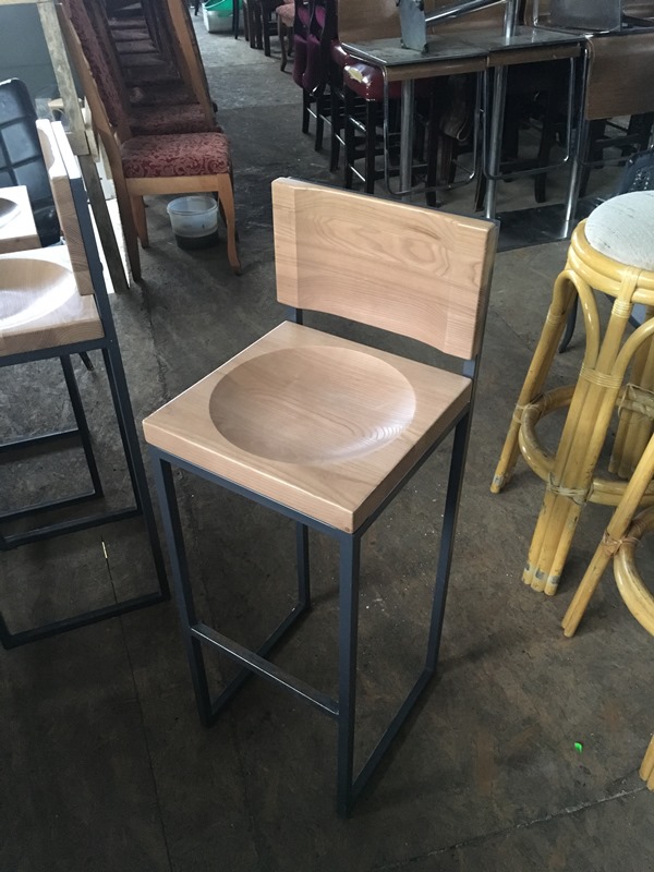 Барный стул б/у со спинкой в стиле лофт для ресторана, бара