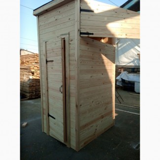 Деревянный туалет. Летняя душевая кабина. Туалет з душем
