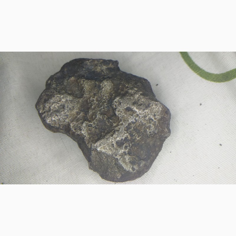 Фото 3. Метеорит