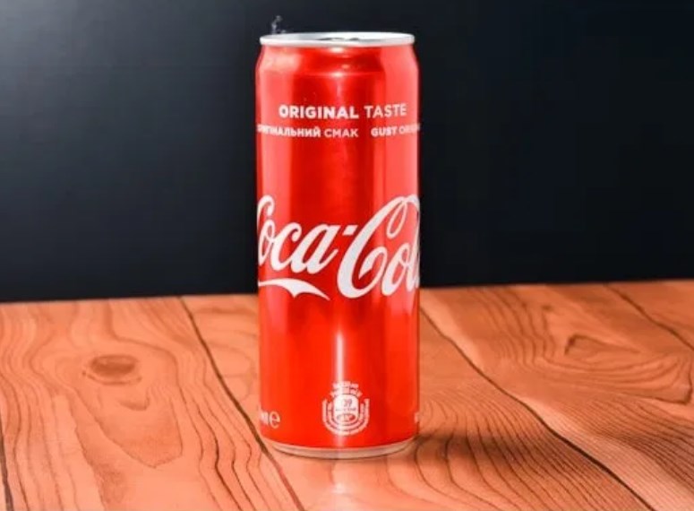 Вода Кока Кола железная банка 0, 33л Классическая Coca-Cola (Кока-Кола) Палети оптом