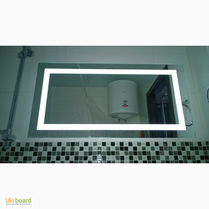 Продам ультратонкое зеркало с Led подсветкой в ванную комнату. Размер 1000 х 500 мм.