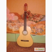 Продам Б/у гитару Белорусскую акустическую