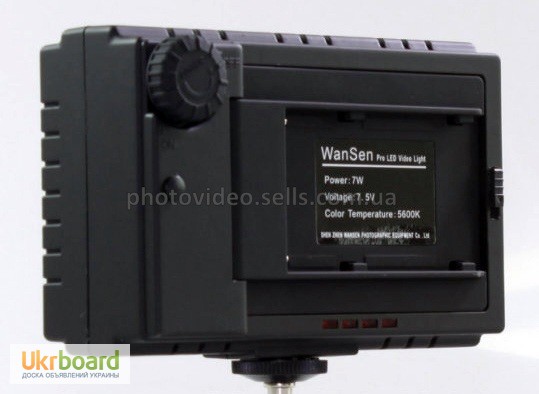 Фото 8. Накамерный светодиодный видео свет Pro LED Video Light W96
