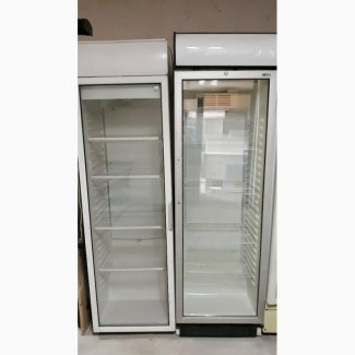Шкафы холодильные б/у