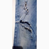 Рваные стрейчевые джинсы скины Zara