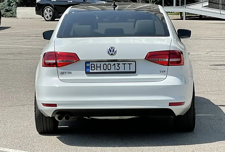 Фото 3. Volkswagen Jetta TDI DIESEL 2015