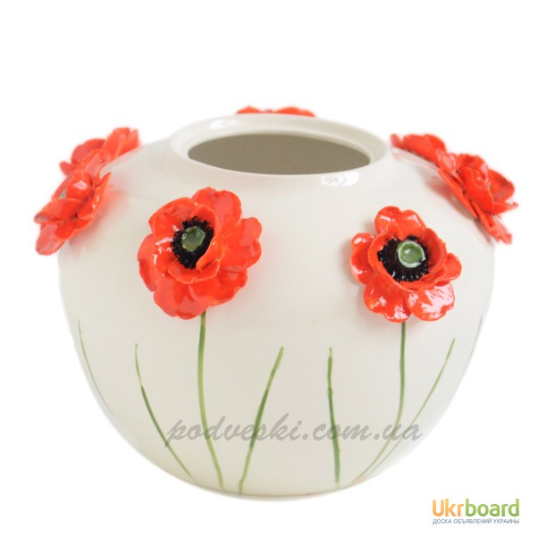 Фото 3. Керамические вазы с декором ручной лепки