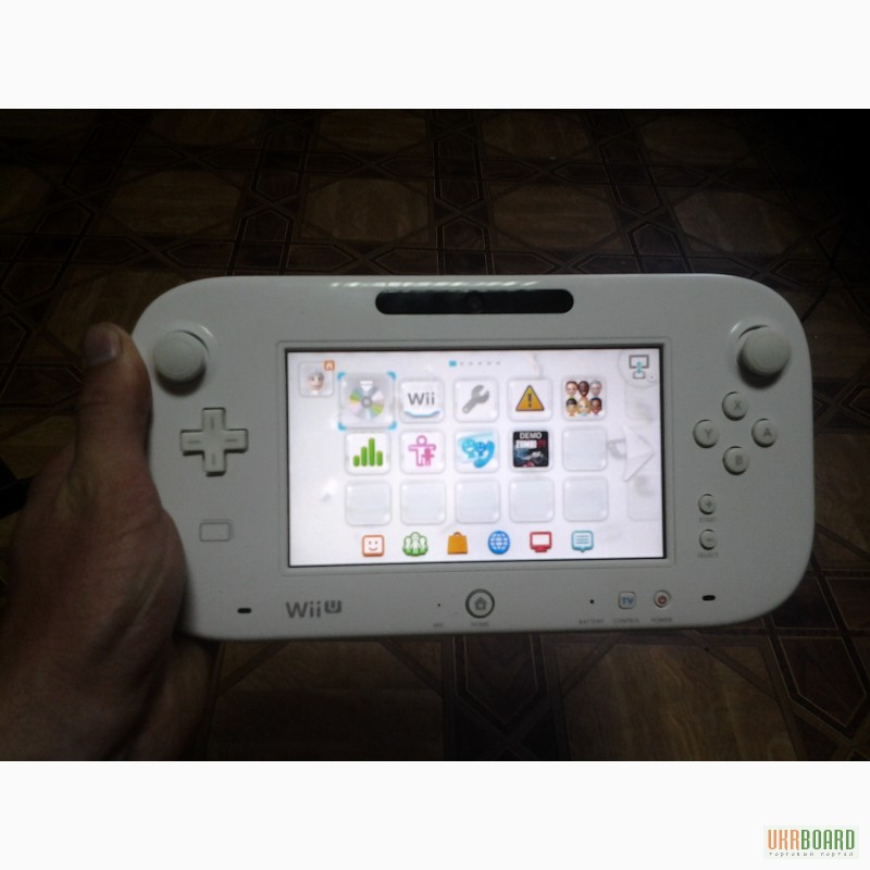 Фото 4. Wii U (PAL)