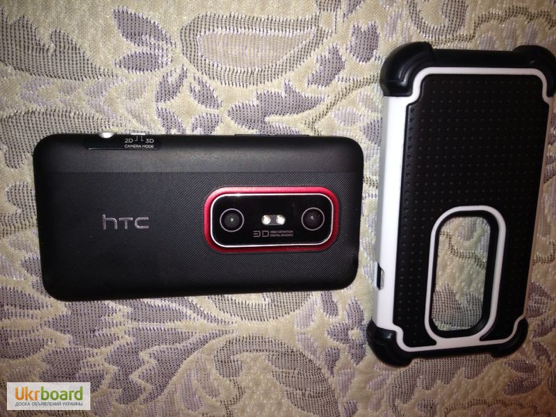 Фото 6. HTC evo 3d