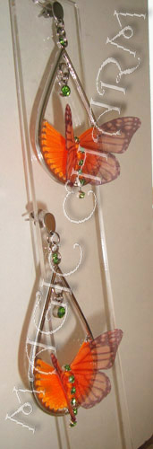 Фото 3. Продам серьги с оранжевыми бабочками