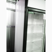 Внимание! Шкаф витрина холодильная из Европы. Под стеклом, двухдверный