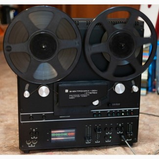 Советский катушечный стерео магнитофон Электроника 004 ( черный )