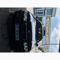 Продам автомобіль BMW E46 2000року універсал