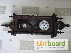 Продам часы старинные, настенные 19 век. В хорошем состоянии