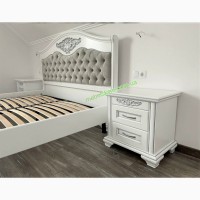 Дубовая двуспальная кровать Верена с тумбами