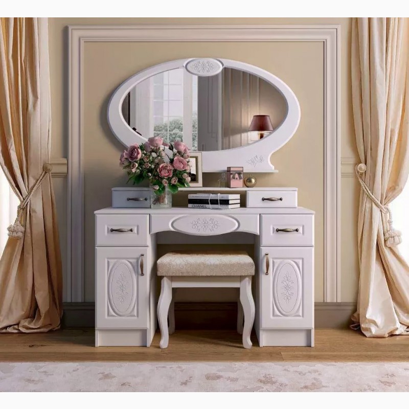 Фото 5. Біла класична спальня Василіса від виробника