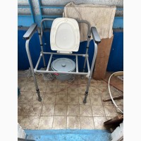 Крісло туалет продам