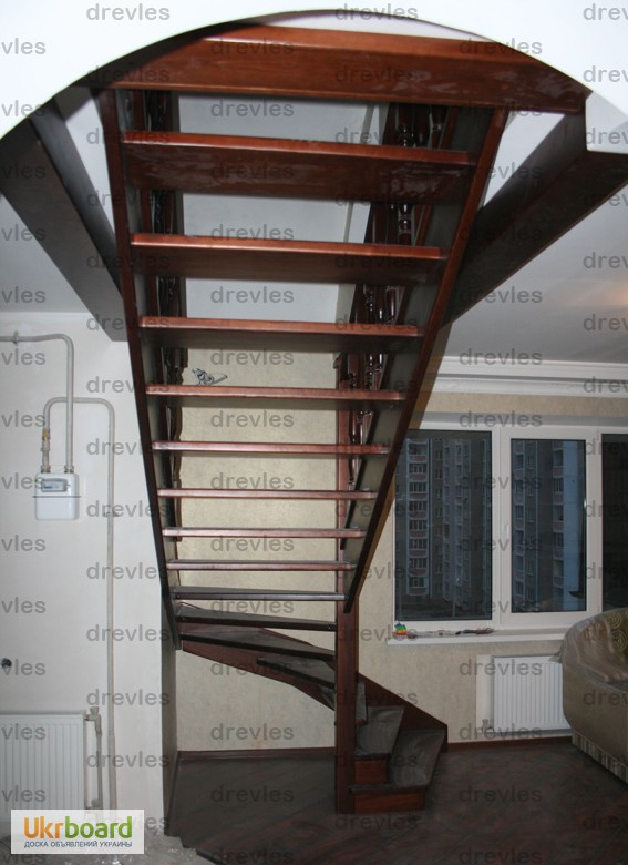 Фото 9. Лестницы деревянные для дома, дачи