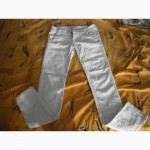 Белые джинсы 27 р. новые