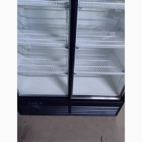 Шкафы холодильные витринные 2 дверные под стеклом от 600л-1200л