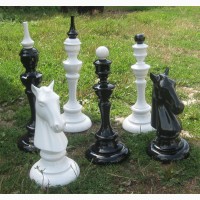 Предлагаем шахматы большие, уличные из дерева