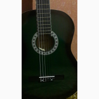 Продам гитару Almira CG-1702 GR