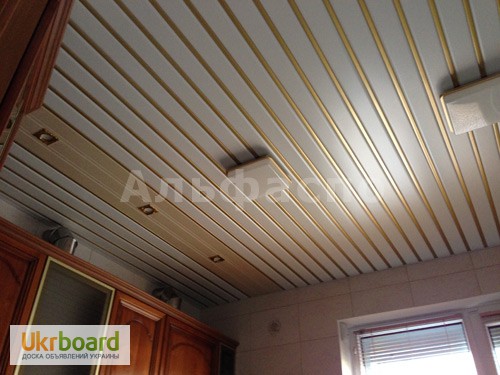 Фото 2. Жаростойкий алюминиевый реечный потолок на кухню