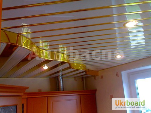 Фото 5. Жаростойкий алюминиевый реечный потолок на кухню