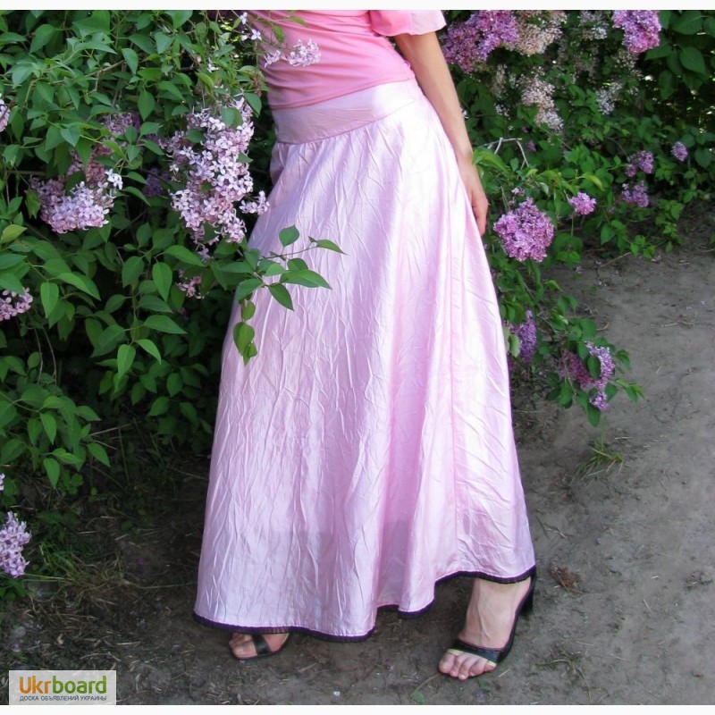 Длинная розовая юбка на лето 36р