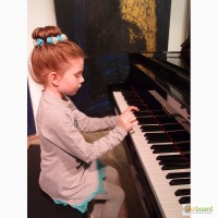 Низкие цены на Уроки игры на фортепиано метро Теремки