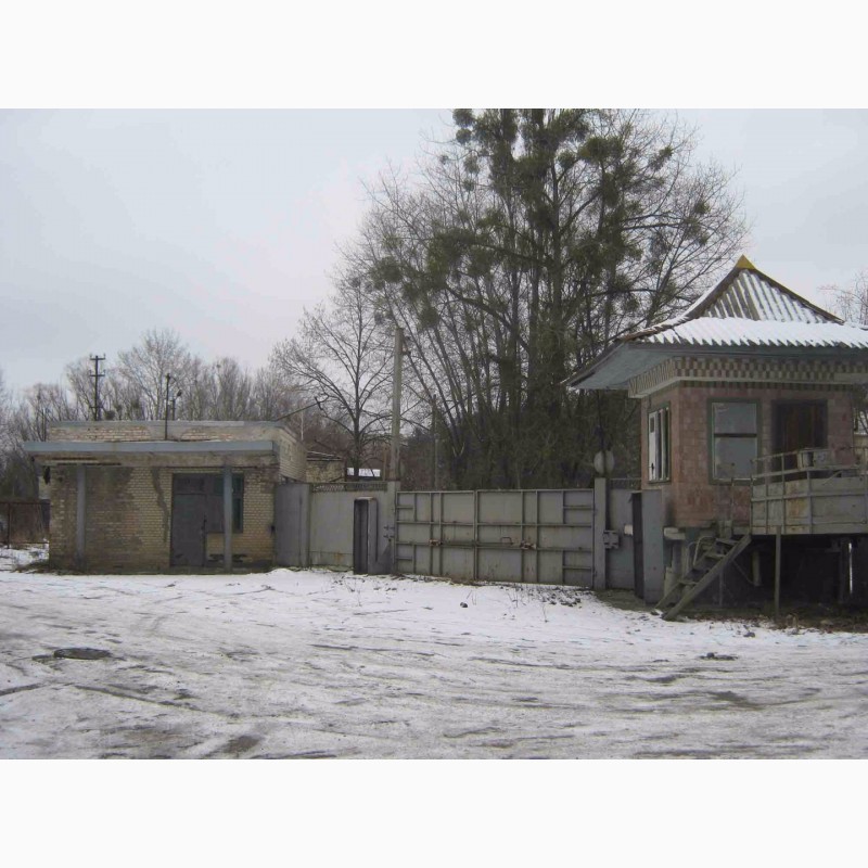 Фото 6. Продам два кирпичных небольших здания ( на фасаде ), город Ирпень, центр, Киев 9 км
