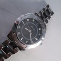 BULOVA Продам часы женскиеи мужские с натуральными бриллиантами
