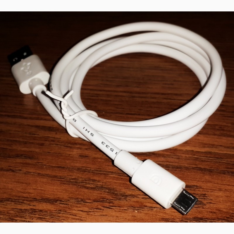 Фото 3. Универсальный Micro-USB кабель GRIFFIN