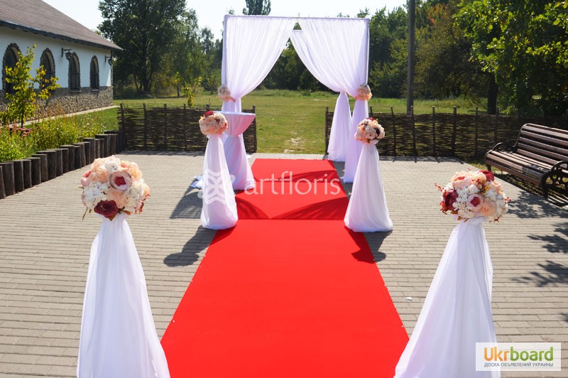 Декор для выездной церемонии, оформление церкви для венчания