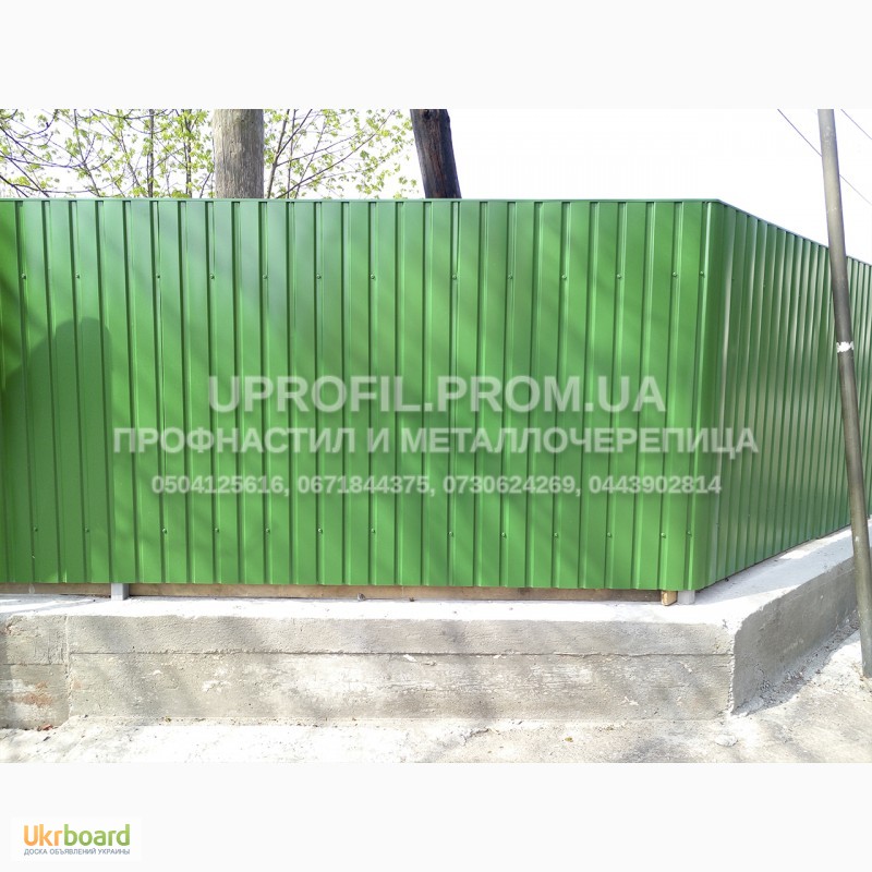 Фото 3. Профнастил зеленый для фасада и забора (Словакия)