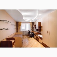 Продается 4-х комнатная квартира (136кв.м.) в доме по адресу ул. Педагогическая, 17