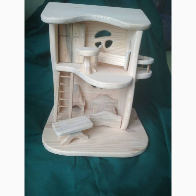 Фото 2. Кукольный домик из дерева. Ручная работа