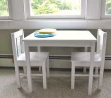 Фото 4. Детский стульчик белый, деревянный. Фирмы IKEA