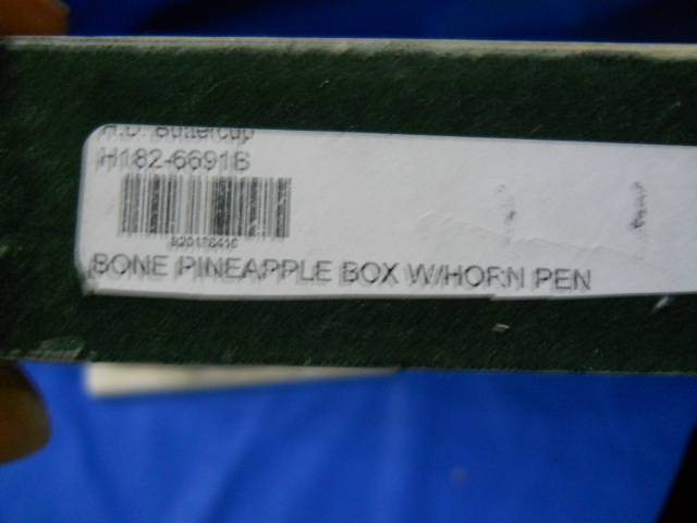 Фото 4. Старинная перовая ручка в перламутровом футляре