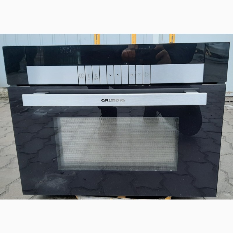 Духовой шкаф с микроволновкой 2в1 Грюндиг Grundig GEKW 47001 B черный