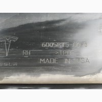 Накладка порога правая рокерная панель (структурная) с повреждением Tesla m