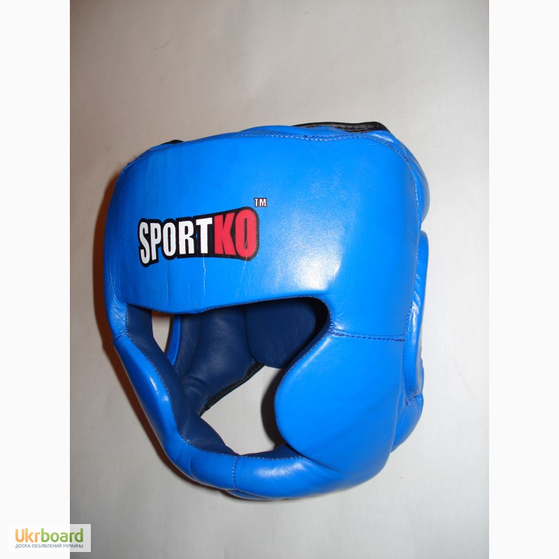 Фото 2. Боксерские шлемы и шлемы для единоборств