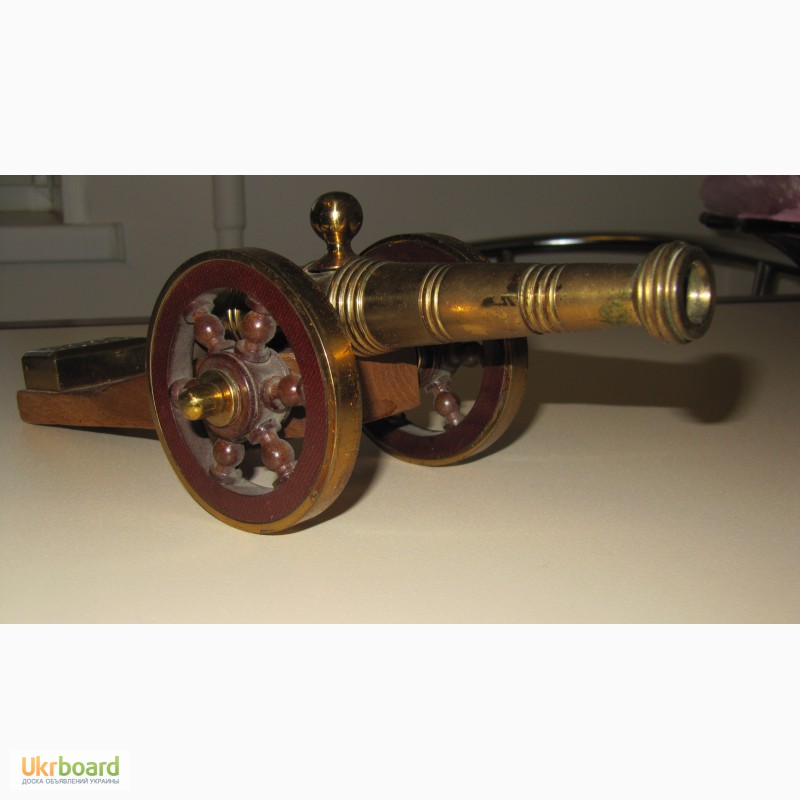 Фото 4. Коллекционный подарочный макет старинной пушки(латунь+дерево)