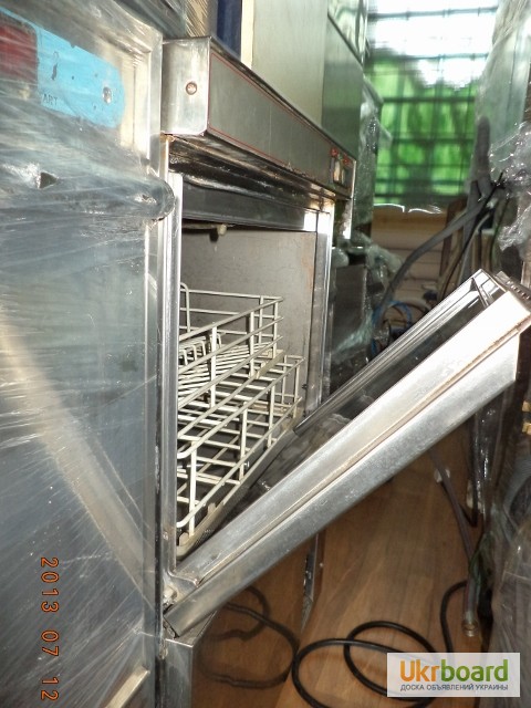 Фото 18. Посудомоечная машина в рабочем состоянии б/у