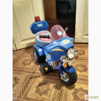 Продам б/у детский мотоцикл на аккумуляторе