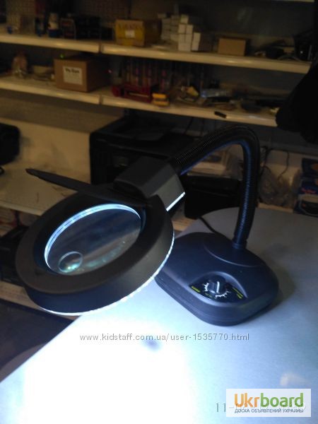 Фото 9. Настольная светодиодная лампа с увеличительным стеклом Ya Xun 929 led