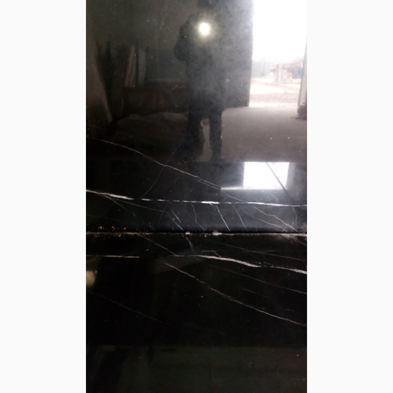 Фото 6. Черный испанский мрамор в слябах с белыми прожилками, толщина 30 мм. Мрамор испанский